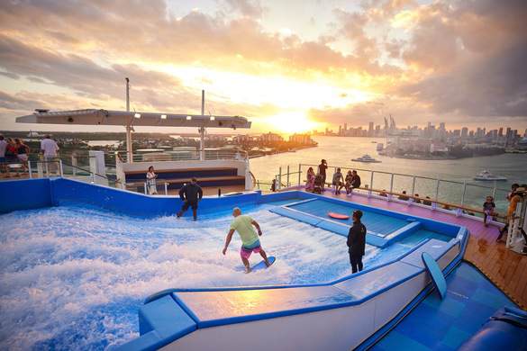 Royal Caribbean International, Freedom of the Seas, Flowrider, 1, NMorley.jpg
